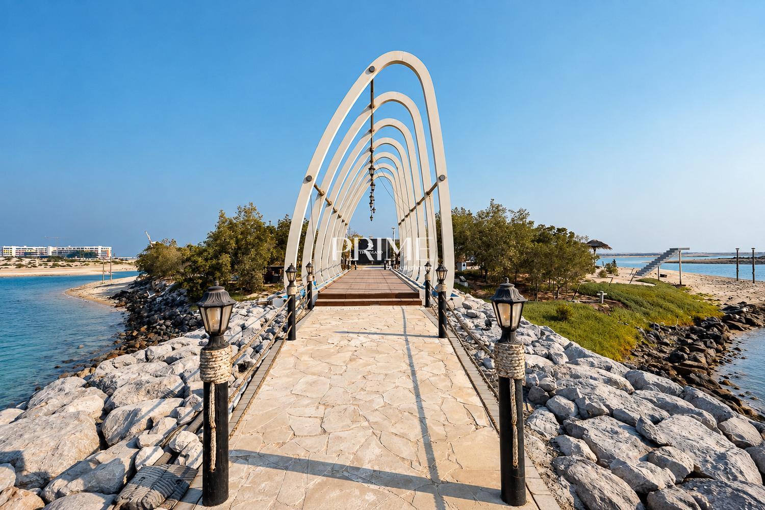 Land in Lebanon Island