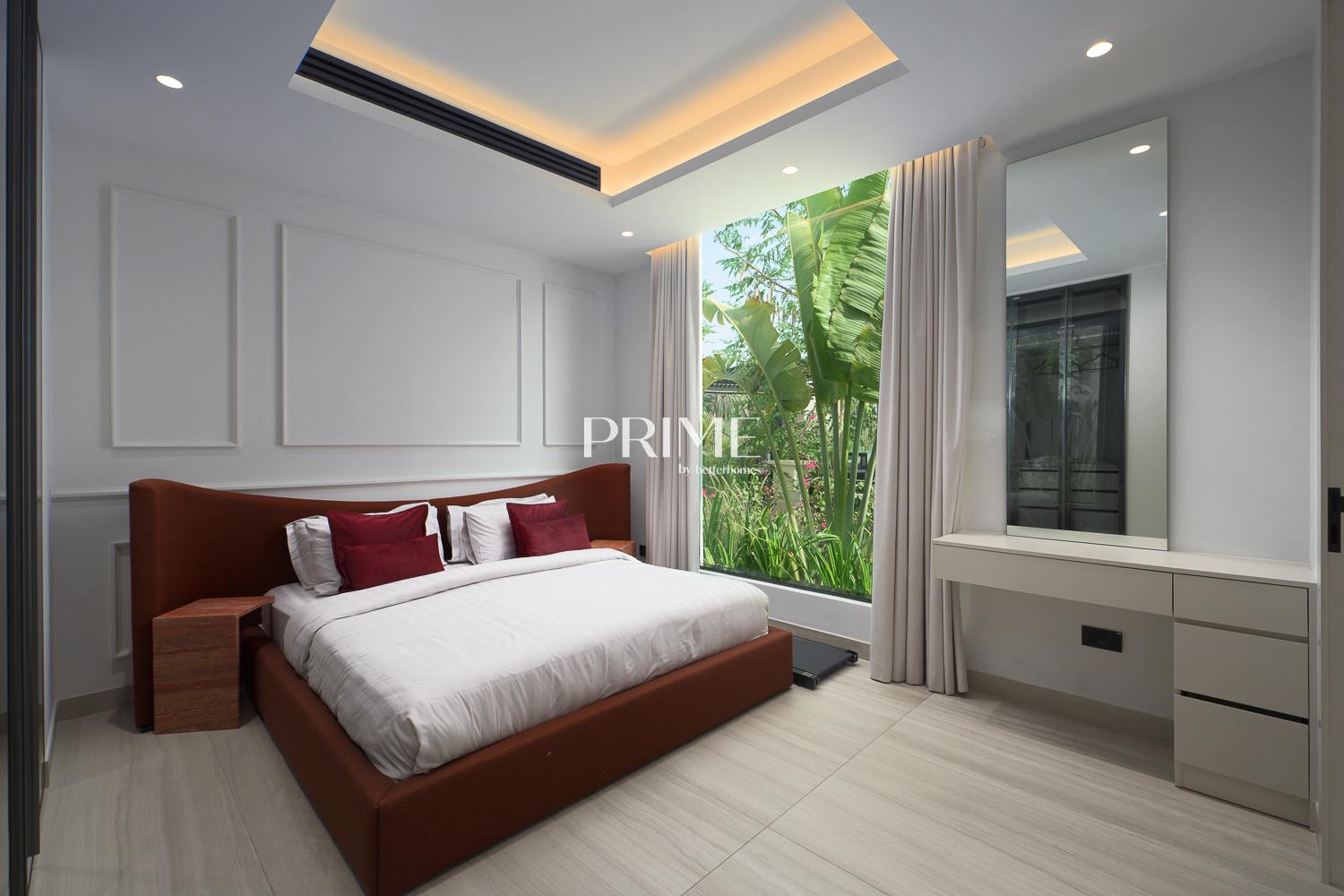 5 Bedrooms Villa in Entertainment Foyer