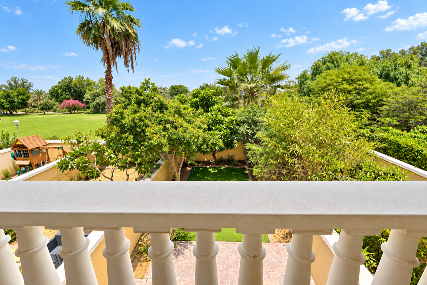 2 Bedroom Townhouse in District 4F