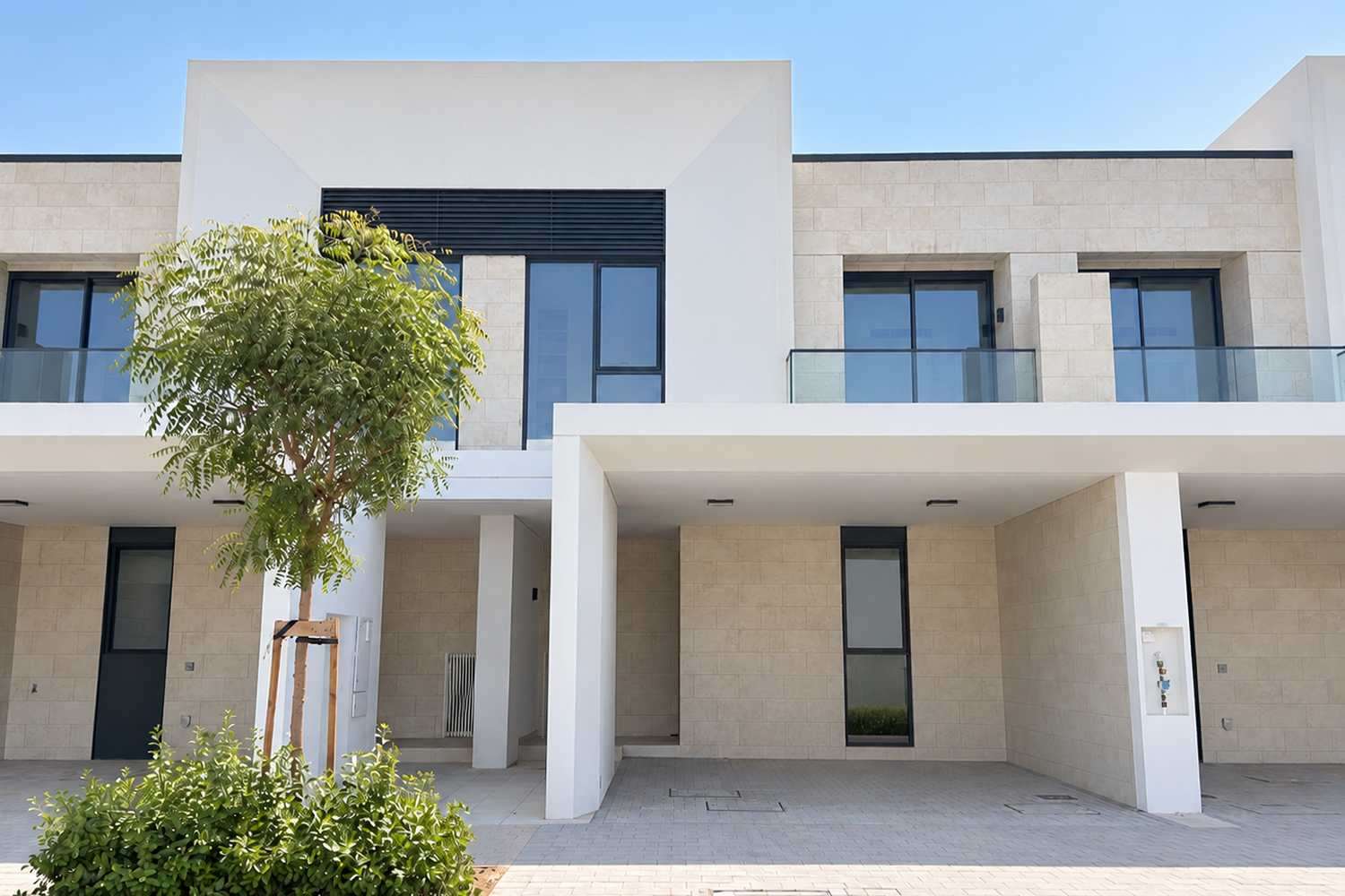 3 Bedroom Townhouse in May