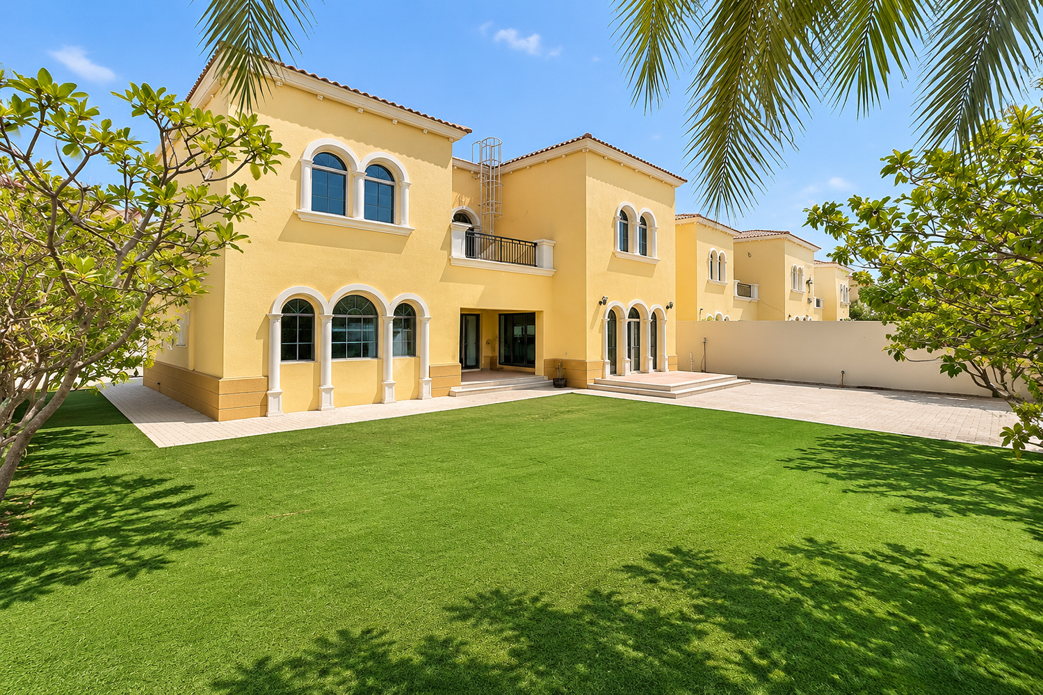 3 Bedroom Villa in District 8 Legacy