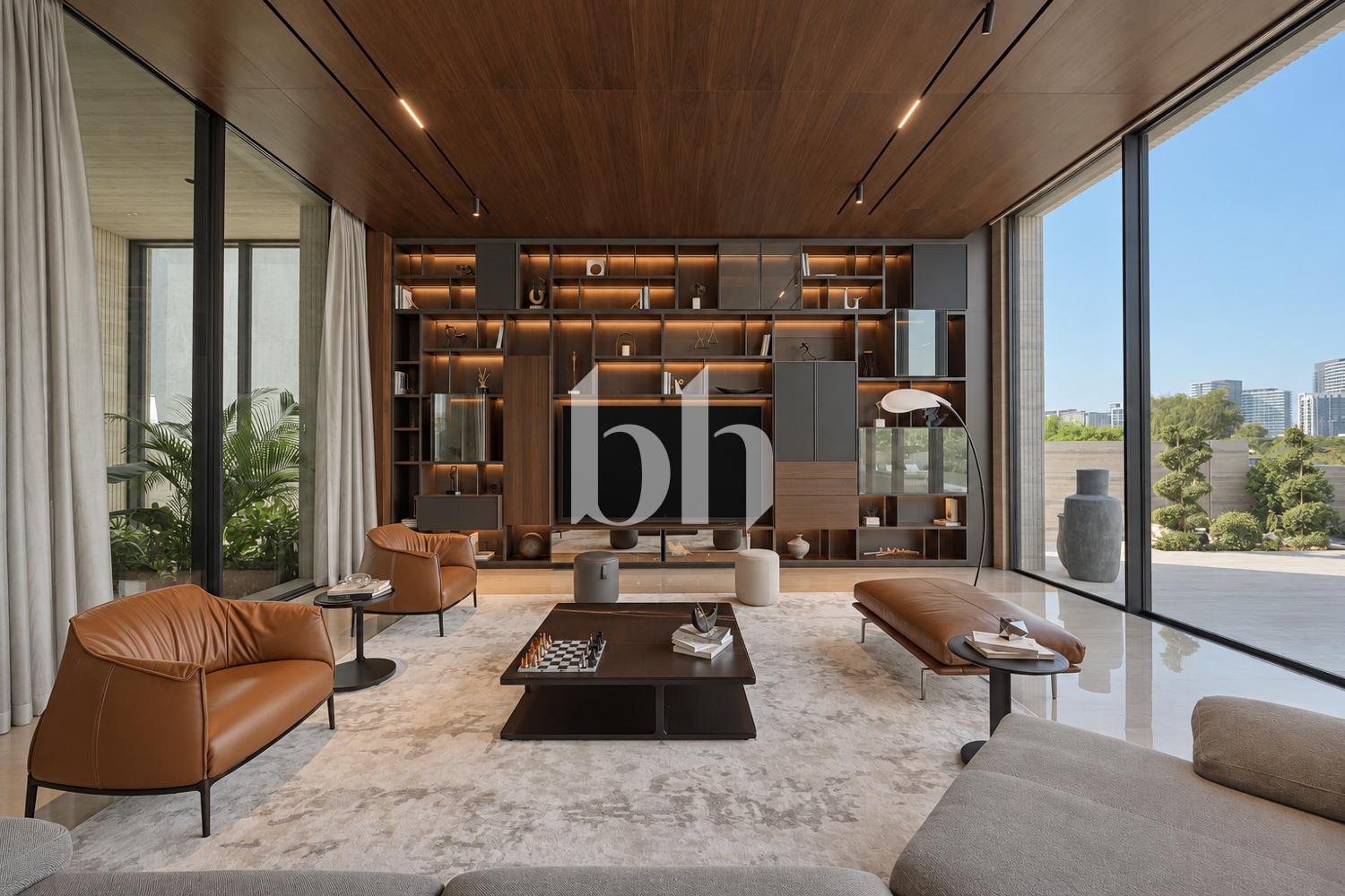 5 Bedrooms Villa in Emerald Hills