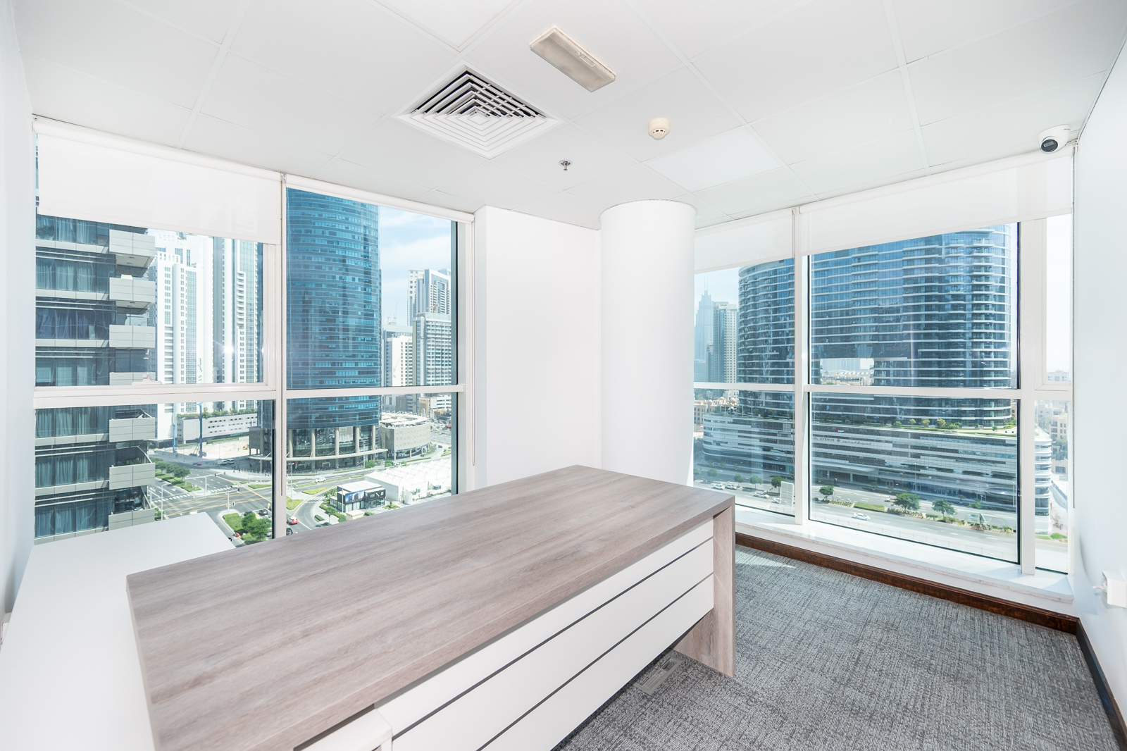 Office for rent in Lake Central at 190,000 AED per year
