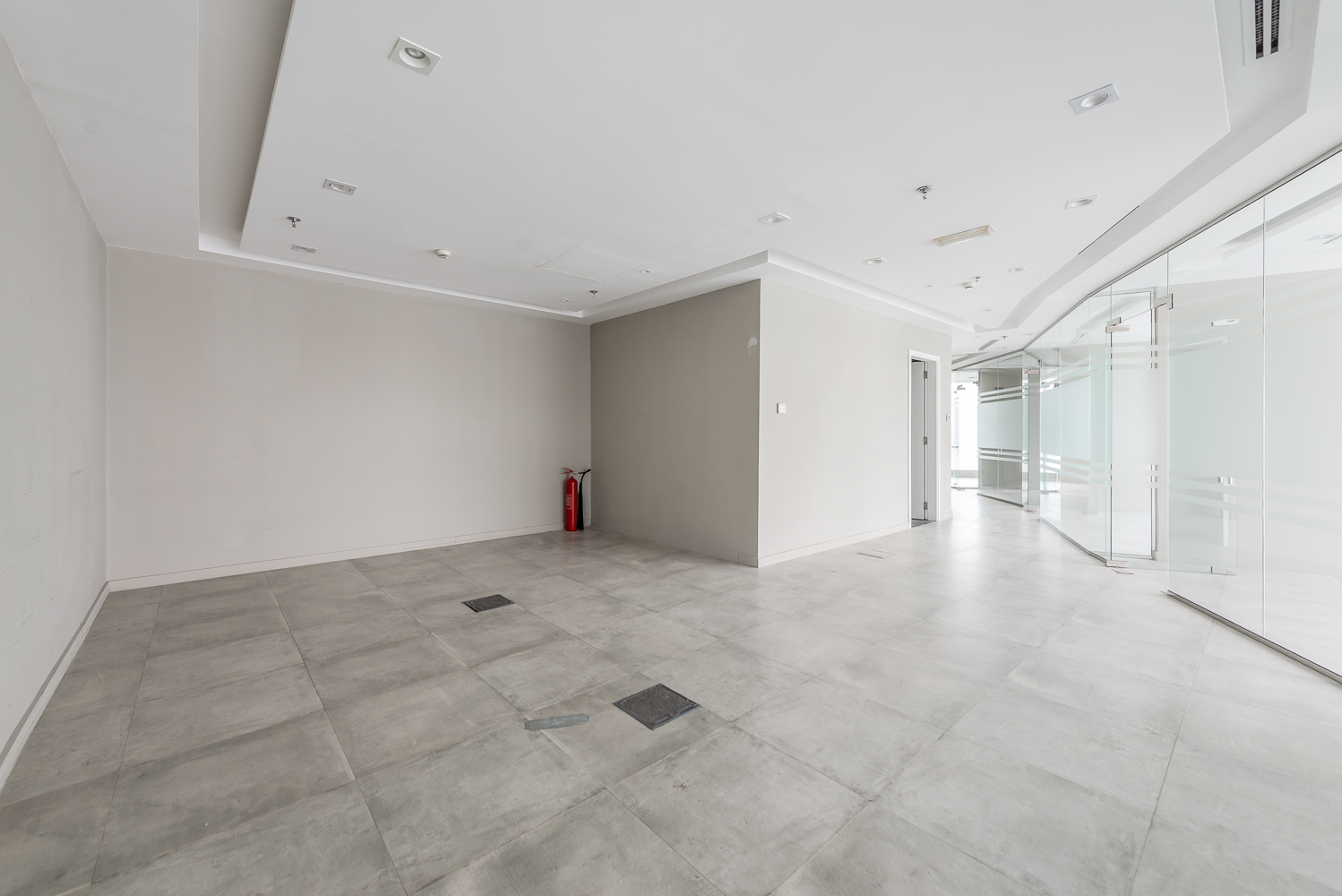 Fitted office | Regal Tower | 5 Partitions