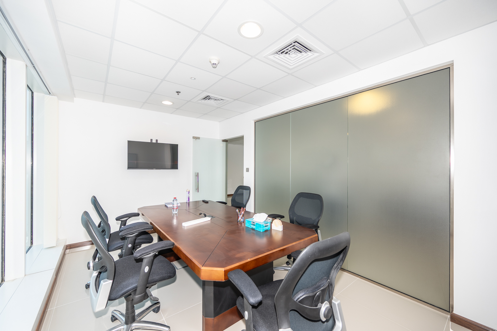 Furnished Office | Prime Location | 2 Parking Bays