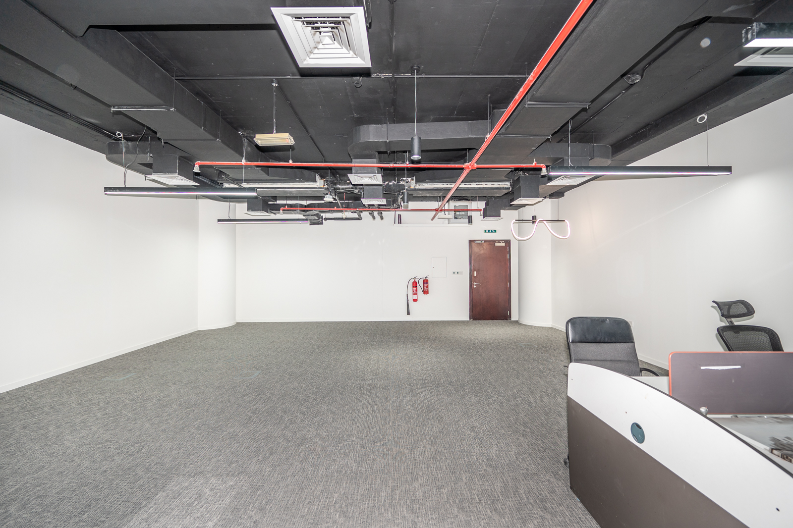 Great Layout | Fitted | 3 Parkings