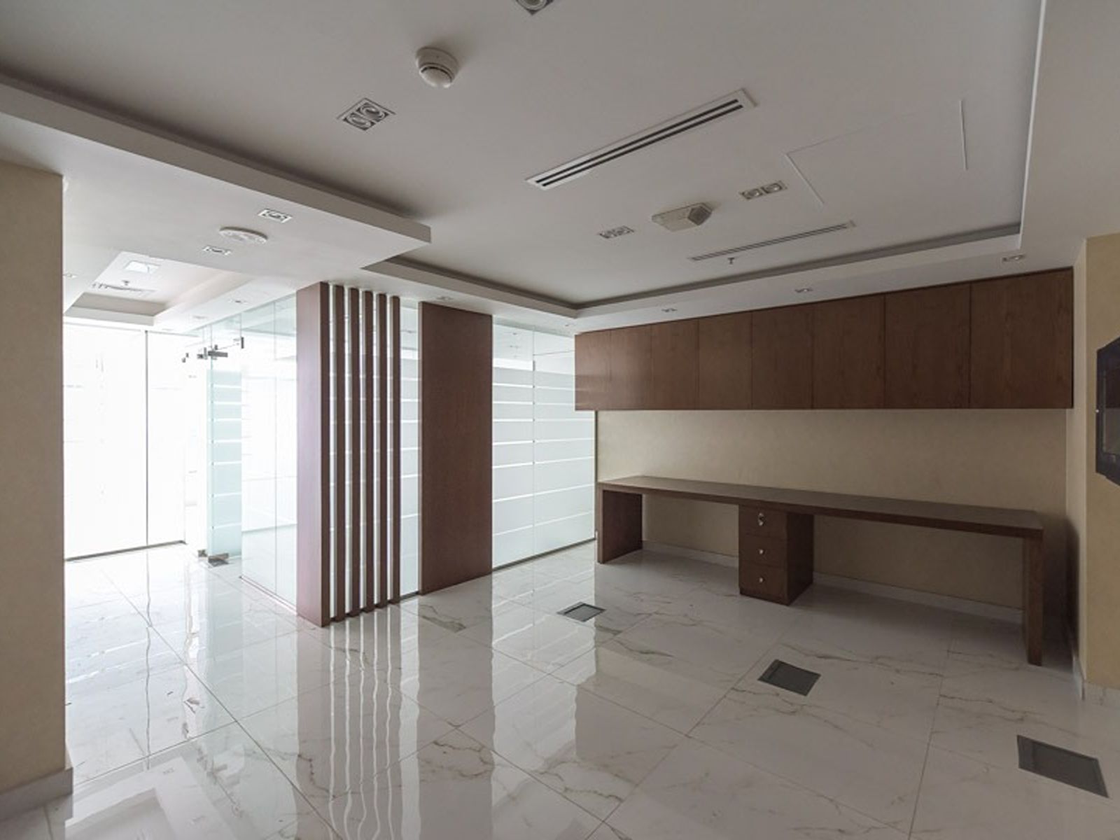 https://storage.engageplatform.ai/crc/properties/images/EP-0062838/WbQxapIMBMpc37uW1u5qHaRTHE5GvaqKmXsy67jt.jpg