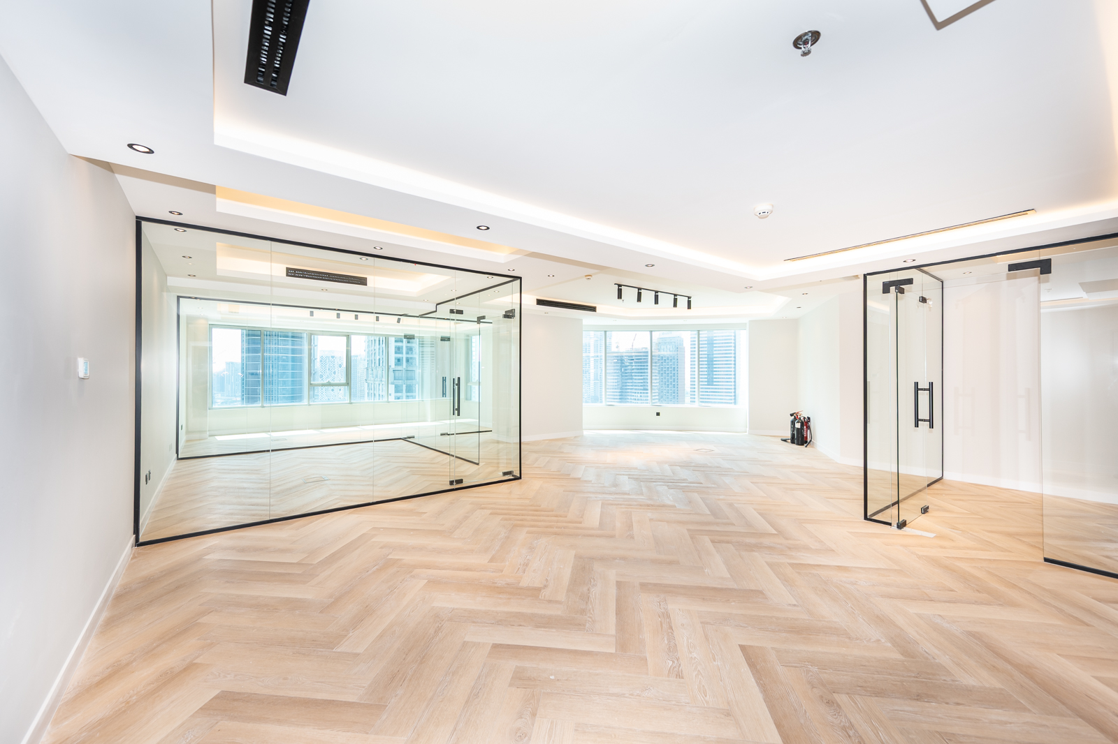 Premium Office | Spacious Layout