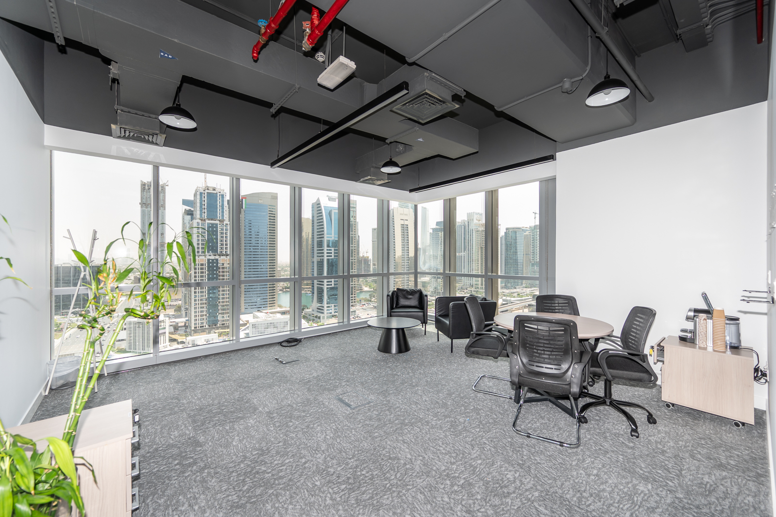 Office for rent in Marina Plaza at 926,000 AED per year