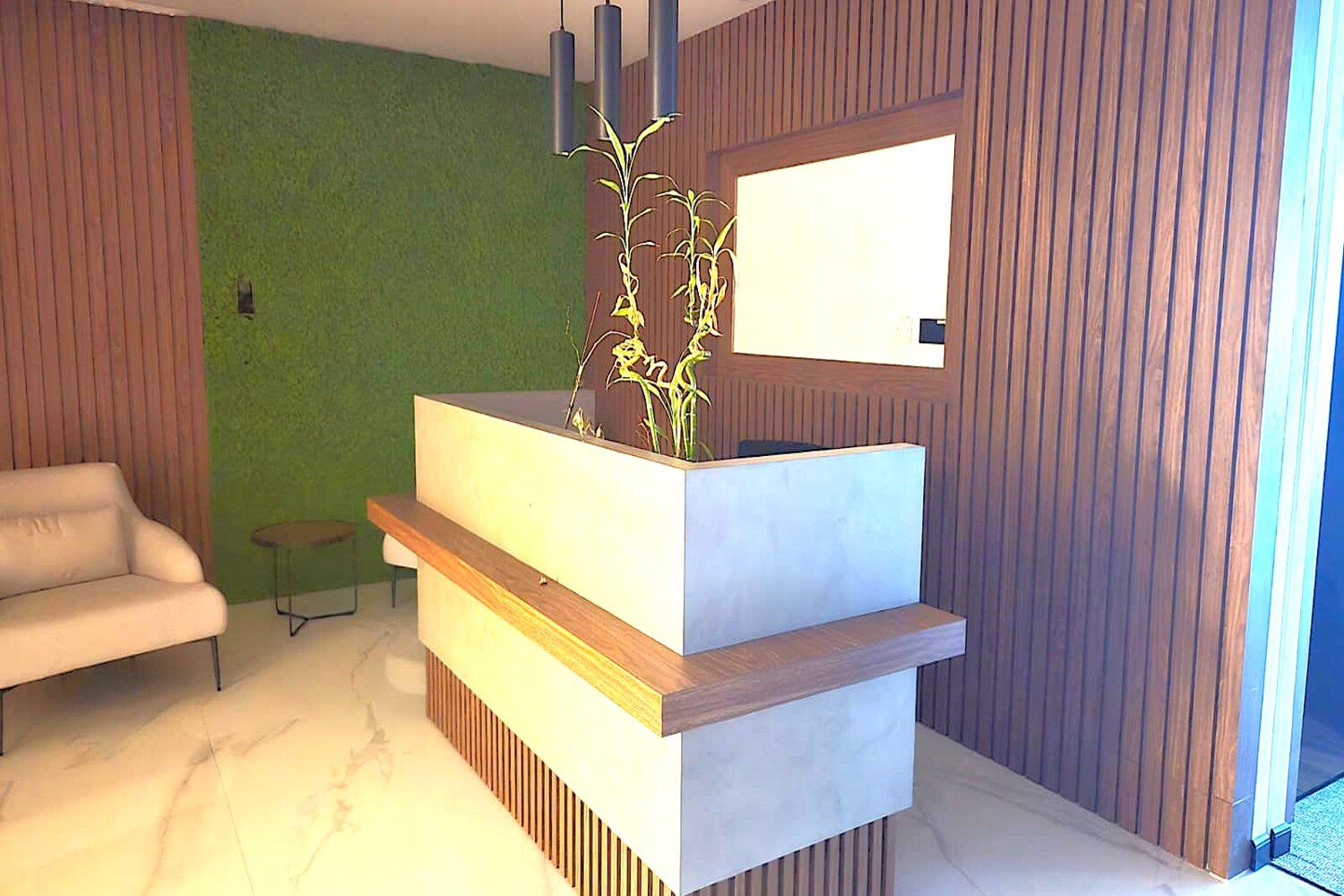 FURNISHED OFFICE | VACANT | GRADE A BUILDING