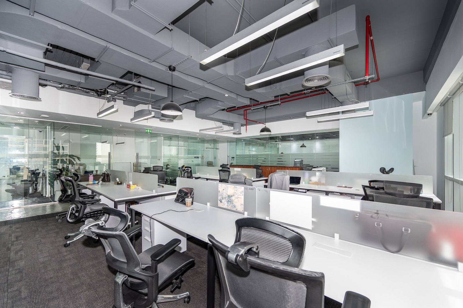 Luxurious Fitted | Near Metro | 8 Parking Spaces