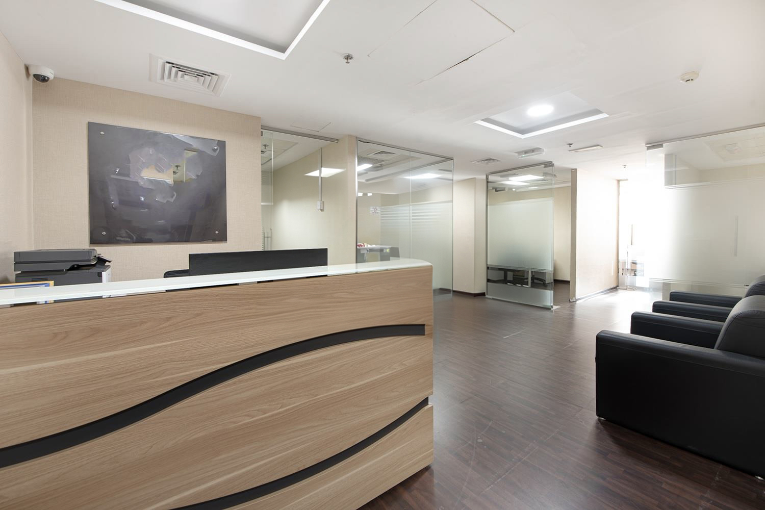 Fully Fitted | Near Metro | Available with 2 or 3 Parking Spaces