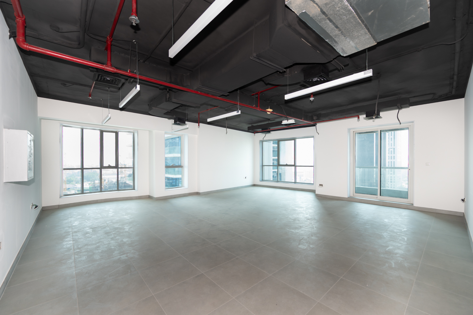 Lake View | Open Plan | Unfurnished | DMCC