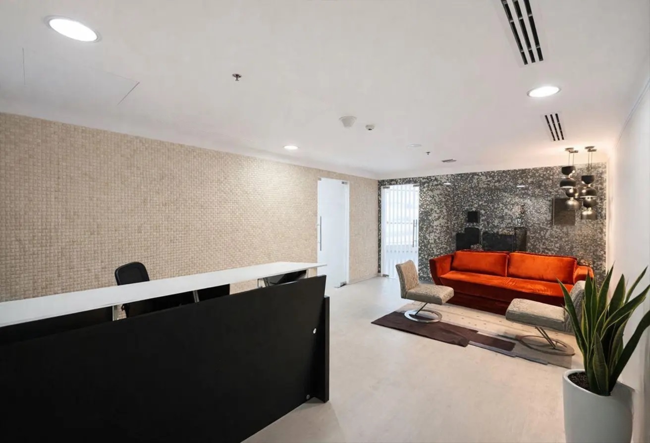 Office for rent in Fortune Executive at 250,000 AED per year