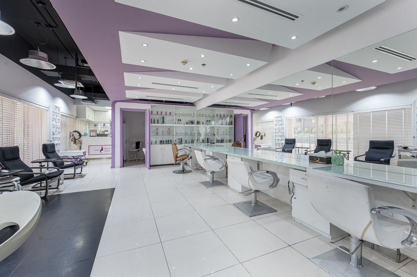 Rented Retail | Near Metro | High Yield Potential