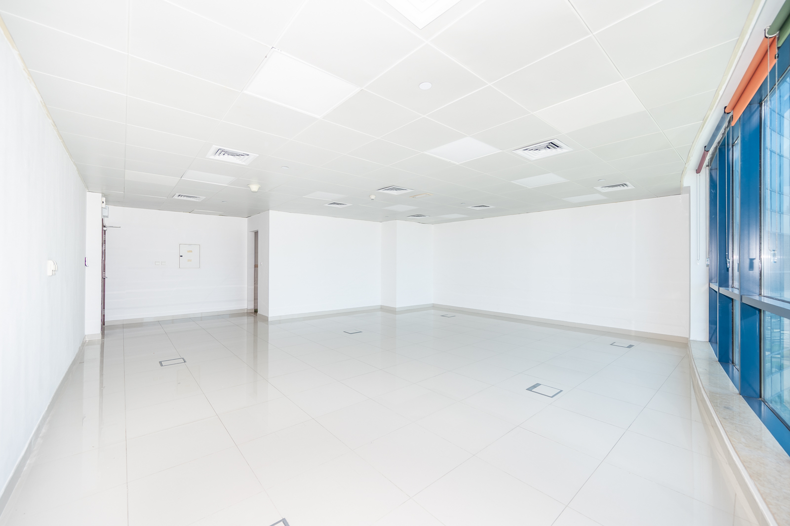 https://storage.engageplatform.ai/crc/properties/images/EP-0212471/CNNN3mpbVIRy0IOljyI4AaLx3vvIK4GgvqOOl8Bc.jpg
