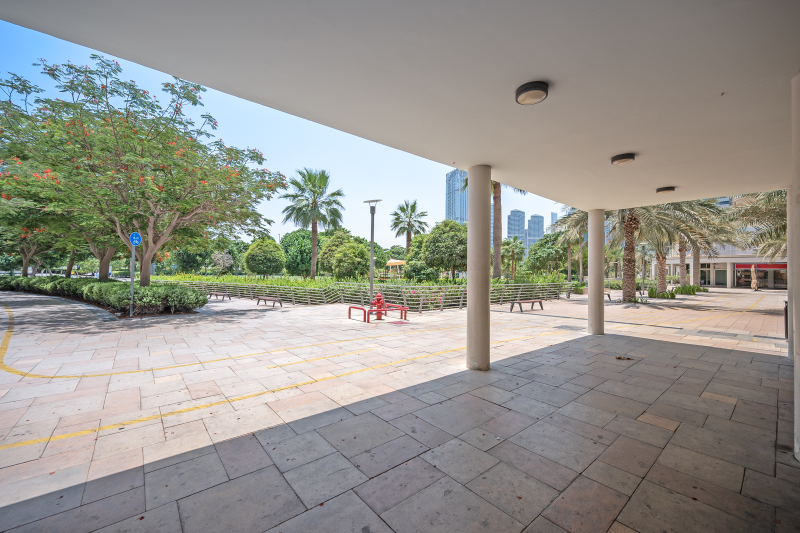 Retail for rent in Al Waleed Paradise at 1,500,000 AED per year