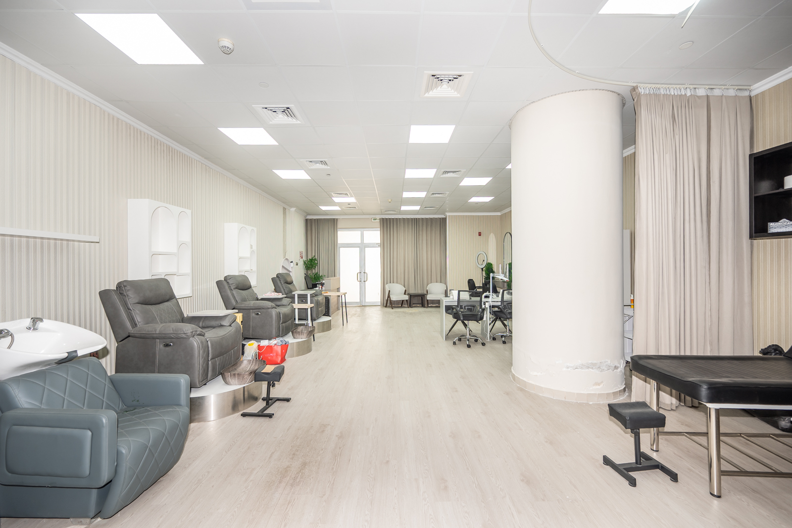 Prime retail | G floor | One Parking | DMCC License