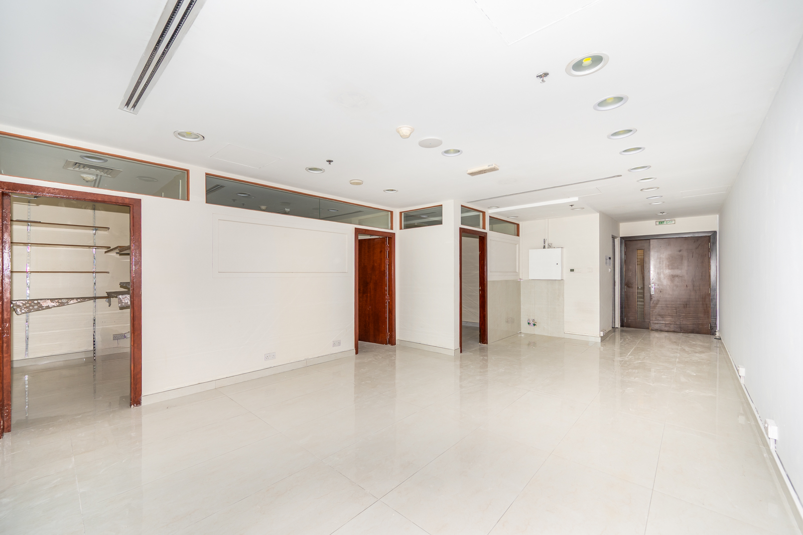 Fitted office | Vacant | 2 Parking