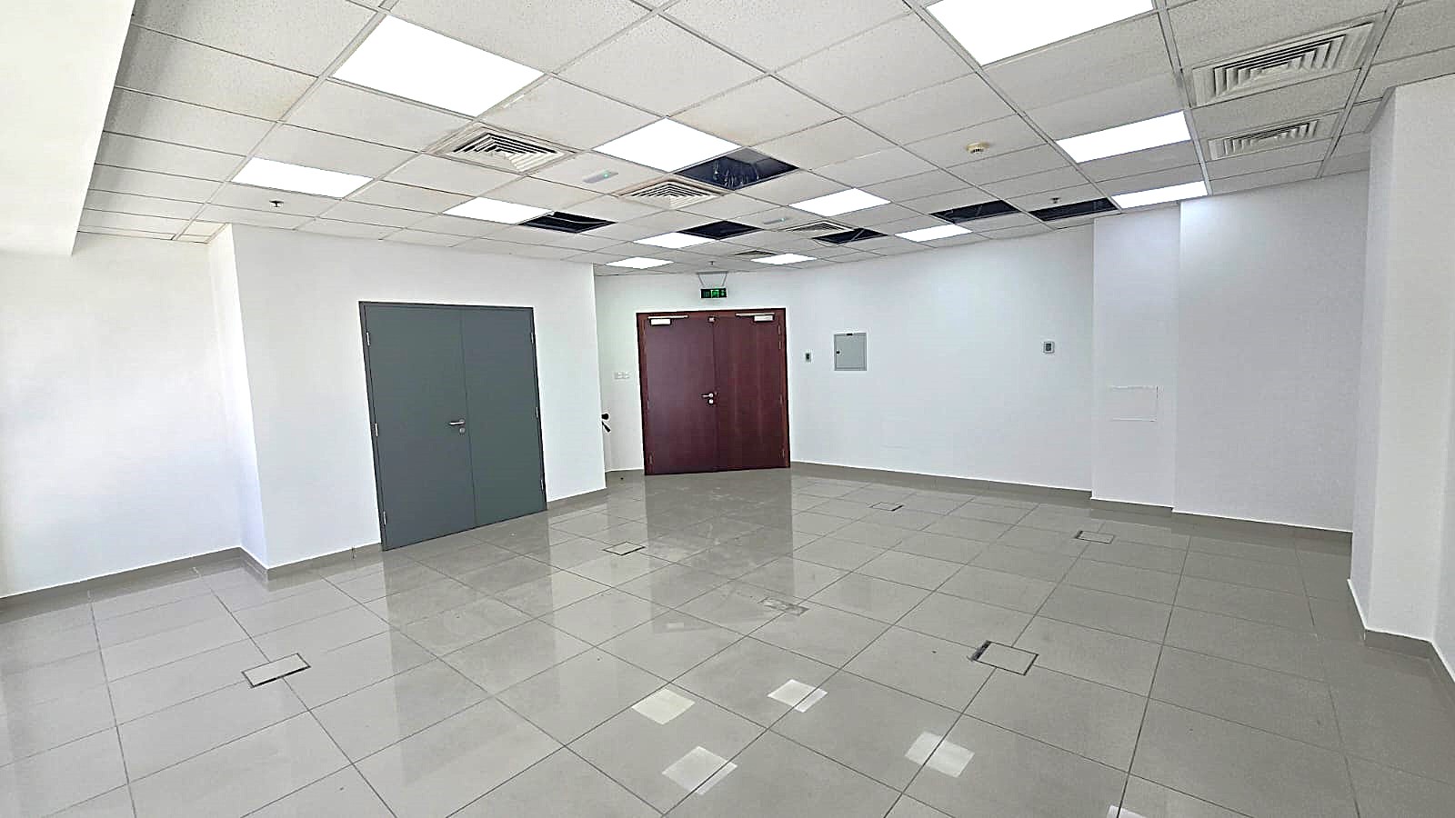 Office for rent in The European Business Centre at 32 AED per year