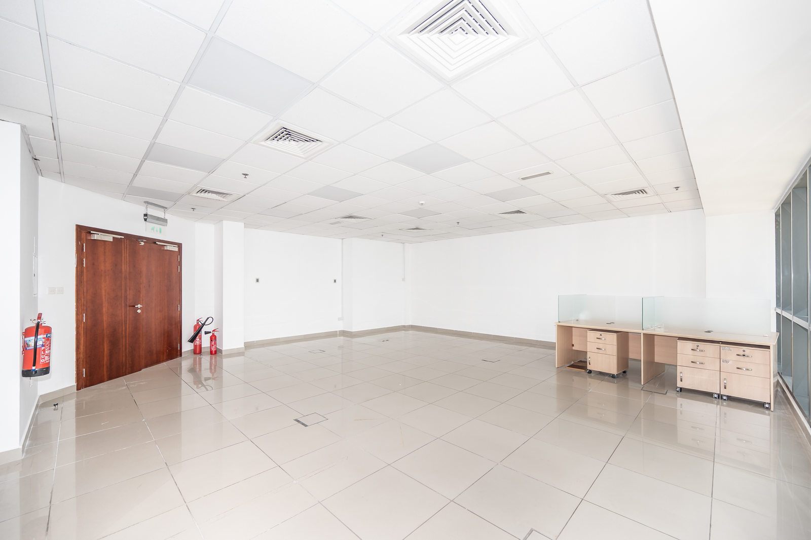 https://storage.engageplatform.ai/crc/properties/images/EP-0392827/j0XaJvEkSwvW6s2bkl8nqh2Ha1O9JpZvwuPNk4pu.jpg