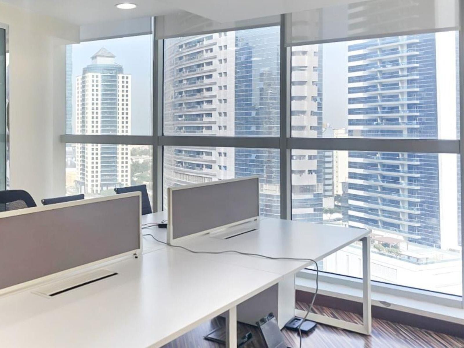 Office for rent in Smart Heights at 185,000 AED per year