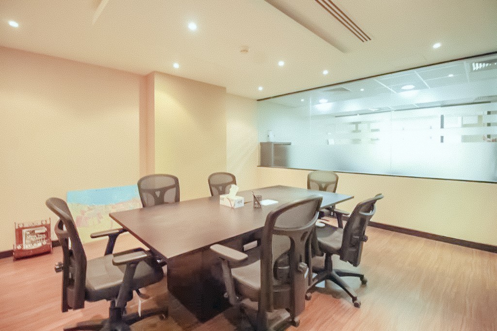 Office Space | Vacant soon | DED license