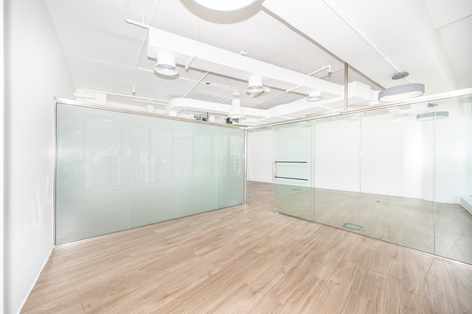 Office for rent in I Rise Tower at 198,844 AED per year