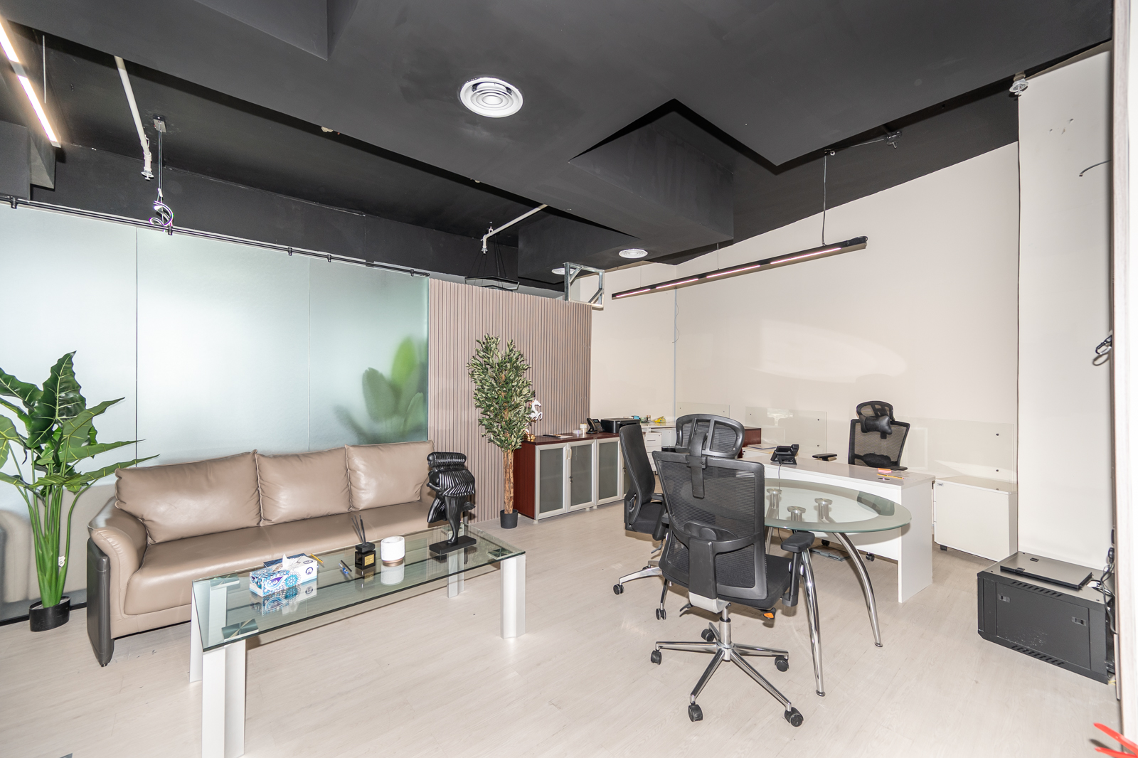 Office for rent in I Rise Tower at 174,606 AED per year