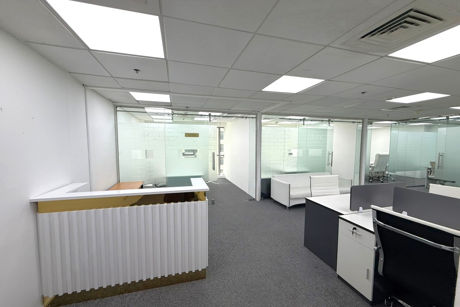 Vacant Office | Fitted and Ready | DED License