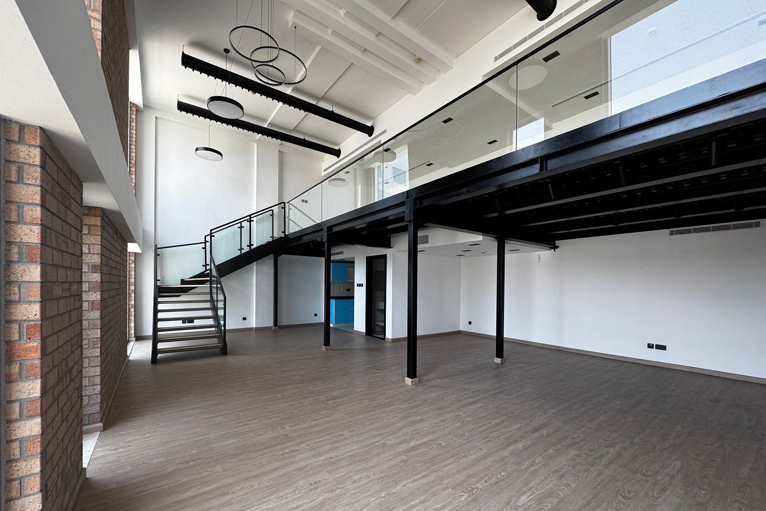 Bright Studio Office | Fitted | Private Balcony