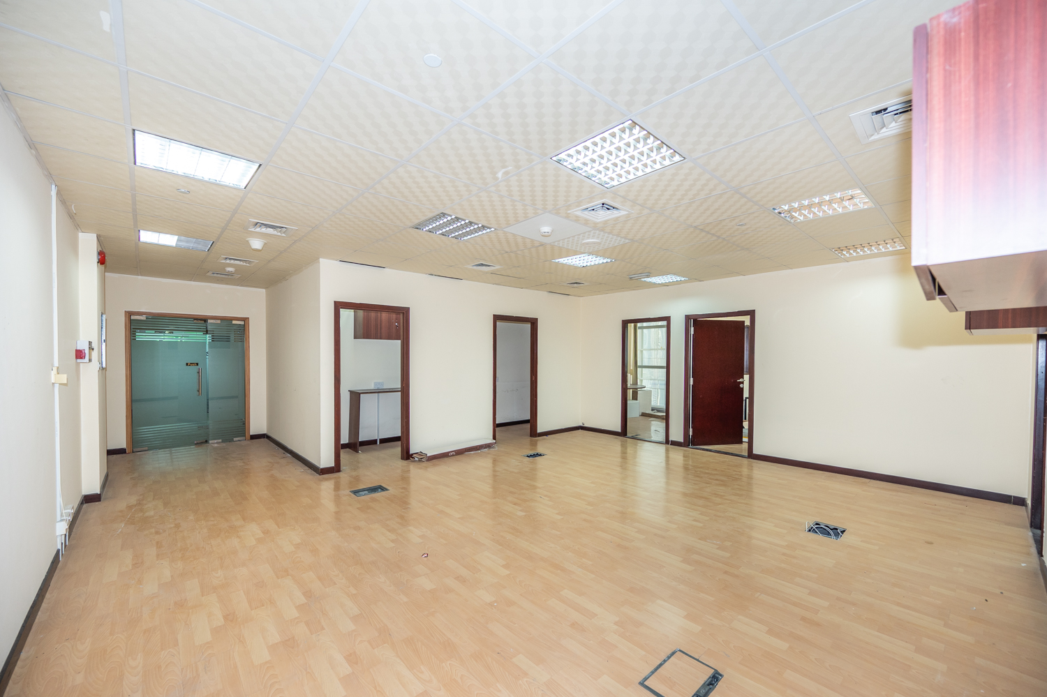 https://storage.engageplatform.ai/crc/properties/images/EP-0855230/I3TaoTo1uvymCf2KwbOXFQNM6IOvb5SsJYQ72HNH.jpg