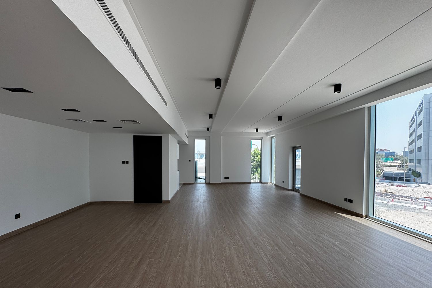 Studio Office | With Balcony | Allocated Parking