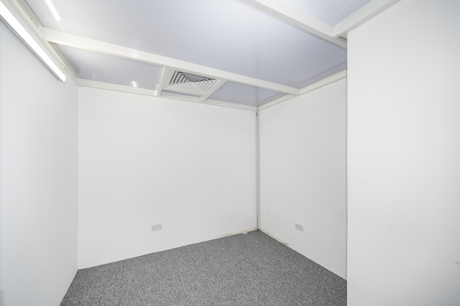 https://storage.engageplatform.ai/crc/properties/images/EP-1012745/UE5c2gybN6ECK3xJCjiM9qQ7vW7aADUVjmtXNUeP.jpg