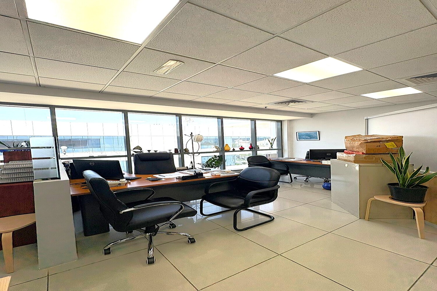 Office for rent in The European Business Centre at 32 AED per year