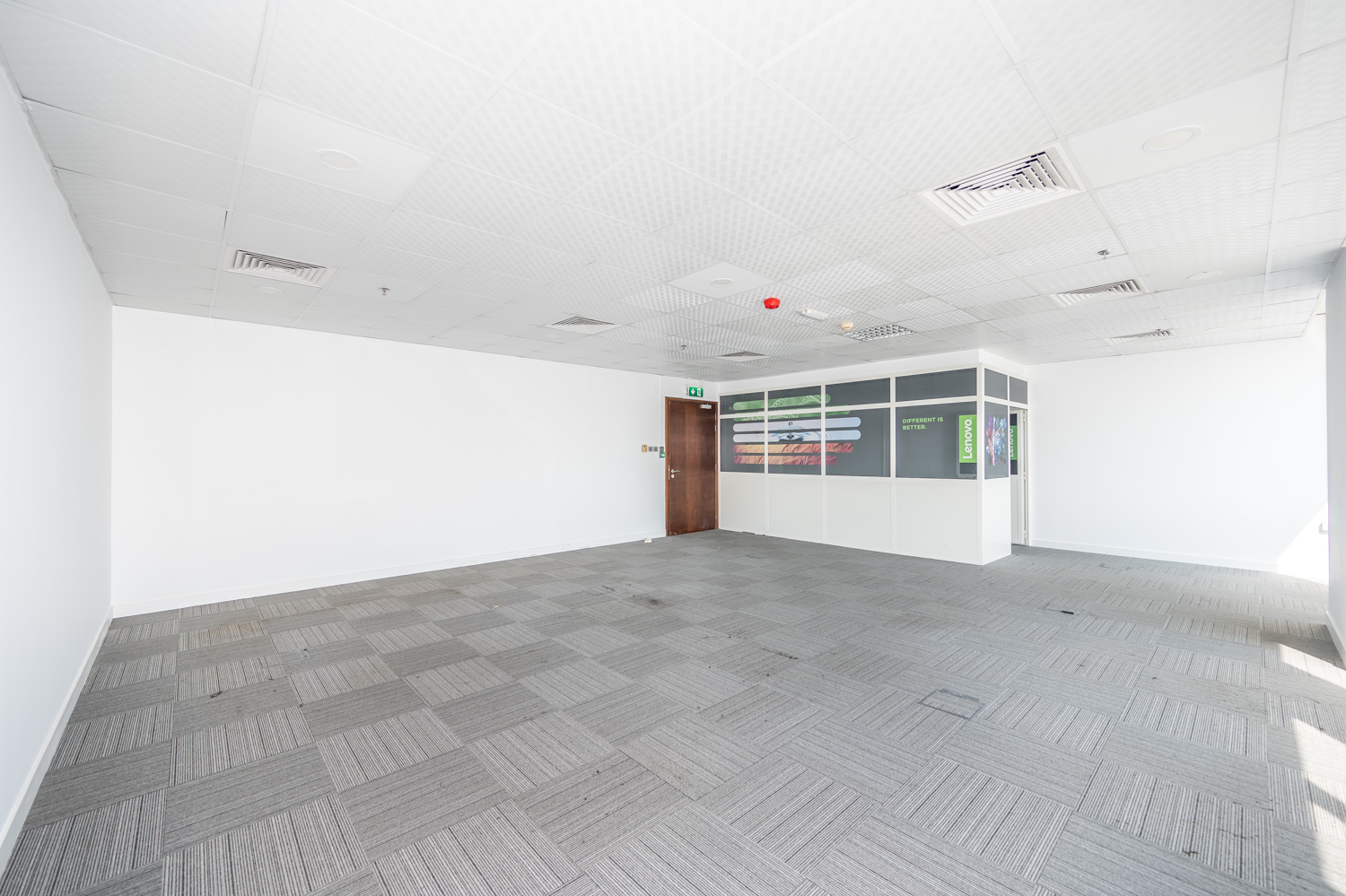 https://storage.engageplatform.ai/crc/properties/images/EP-1118818/J6KqpeknvKEOsMCIHNHTXVrpuPpqWqYyjzfjEJJe.jpg