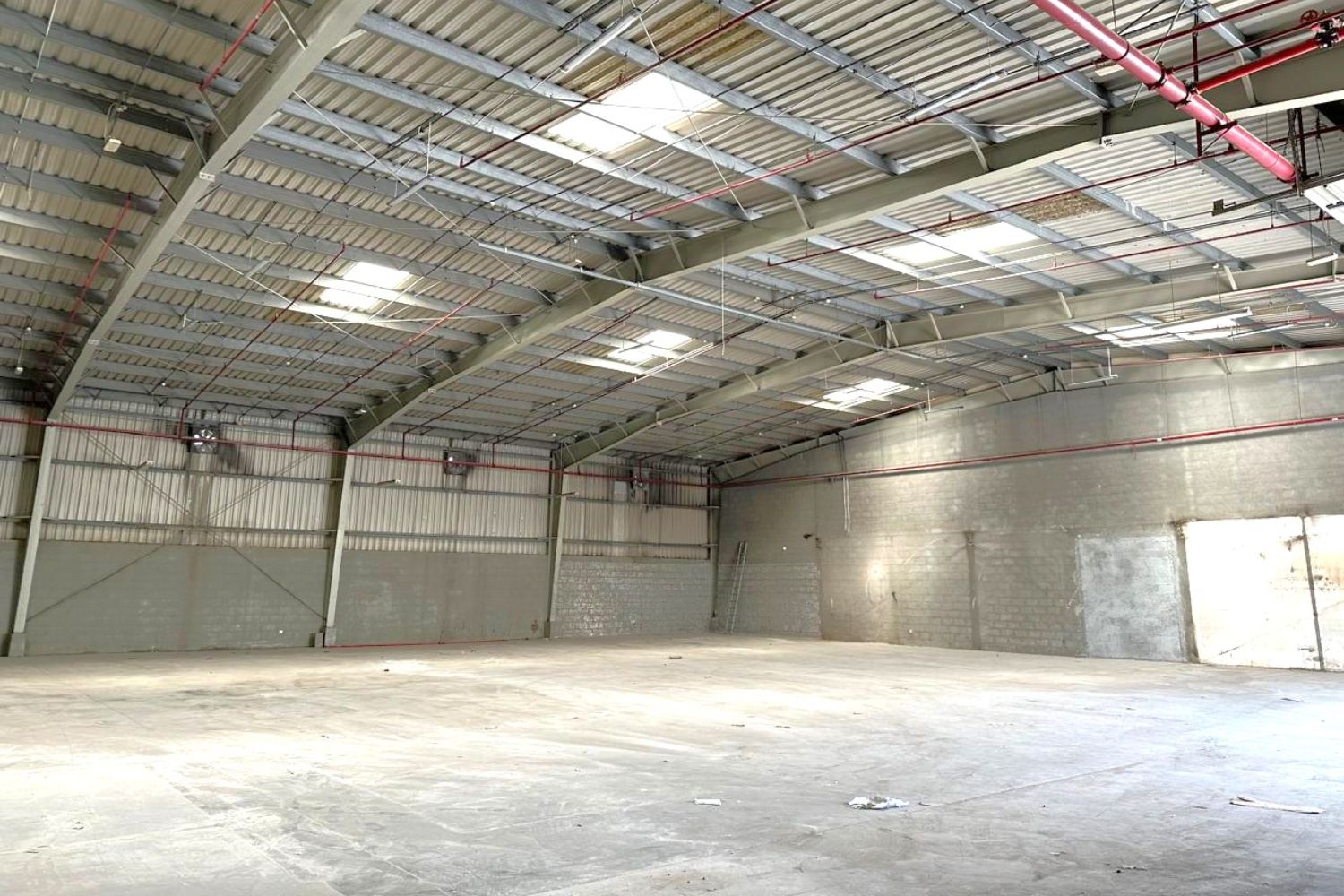7M Height | 24-40kW | 1 Ground Level Loading Door