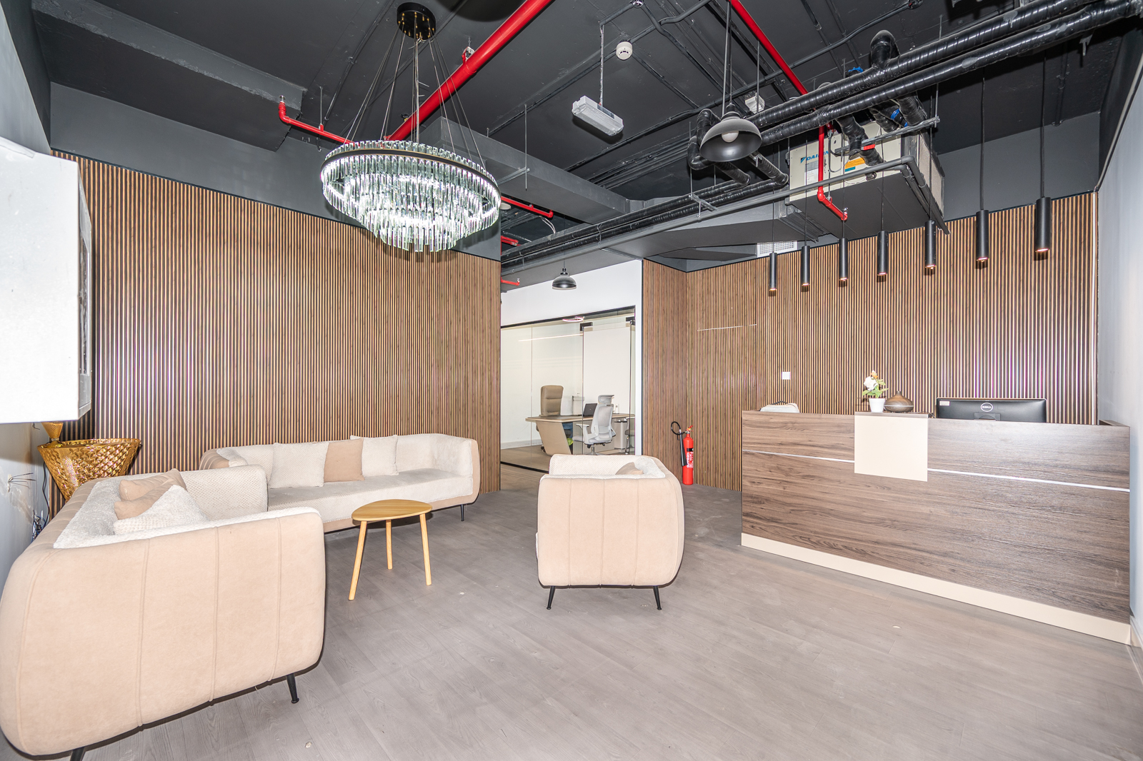 LARGE SIZE | EXECUTIVE SETUP | 2 PARKING