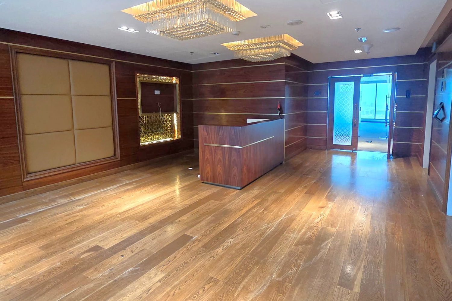 Grade A Building | High End | Panoramic Views
