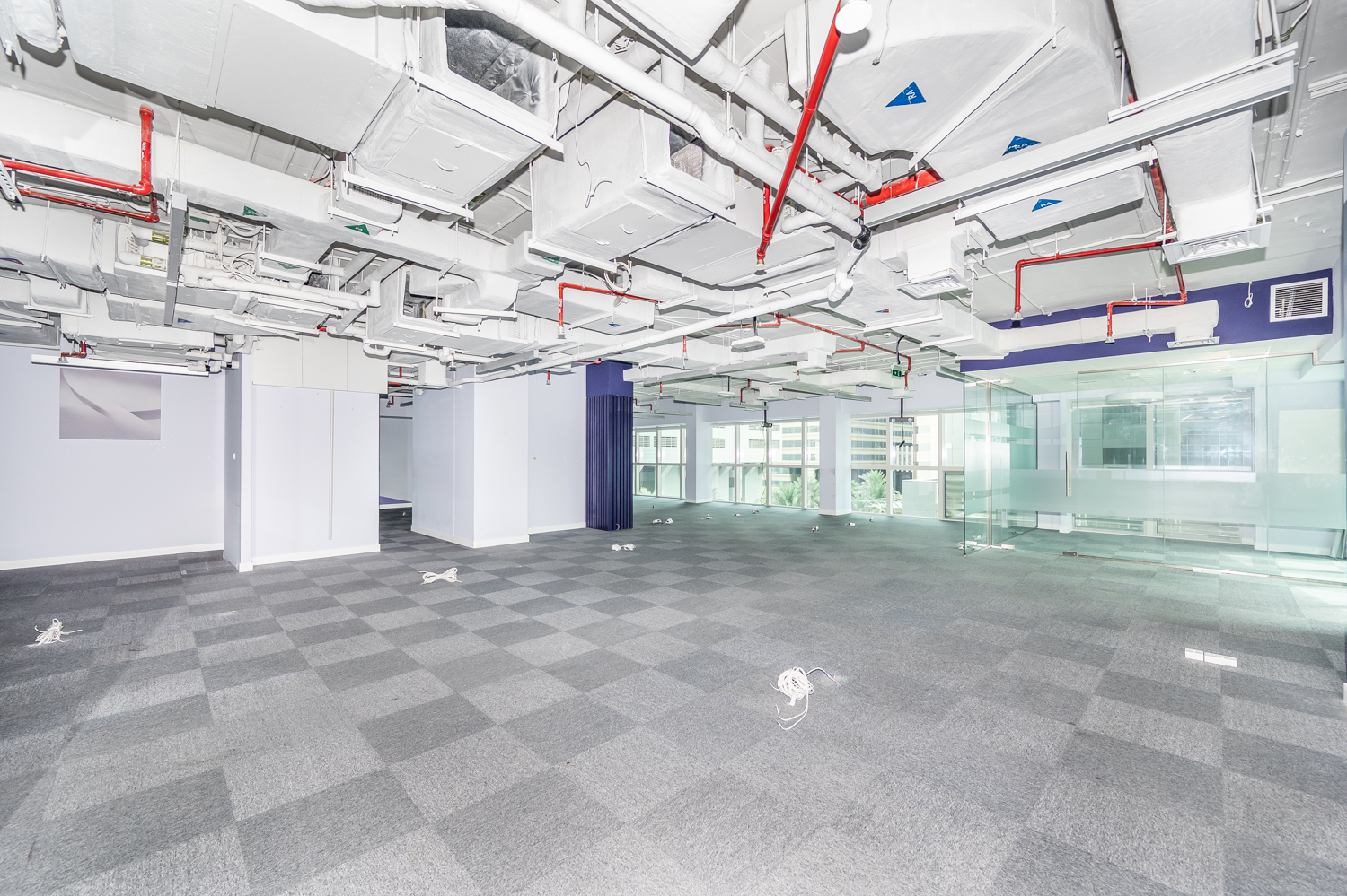 Fitted | Close to Metro | Vacant