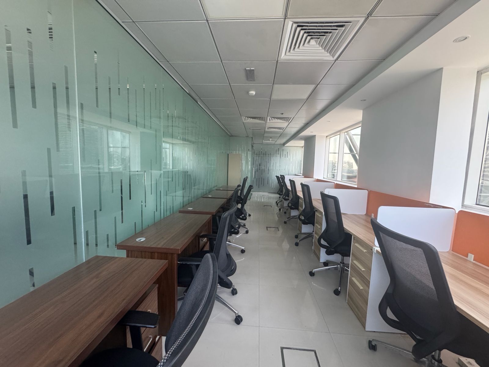 Office for rent in Westburry Tower 1 at 185,000 AED per year