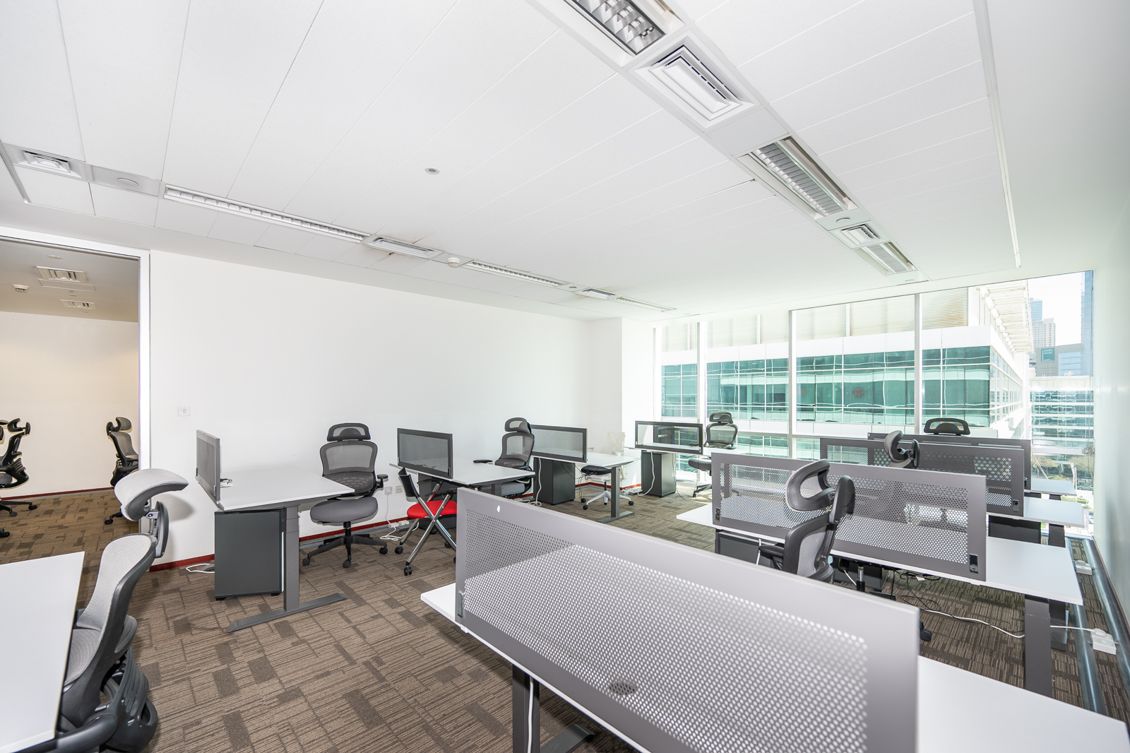 FITTED OFFICE | METRO ACCESS | PRIME LOCATION