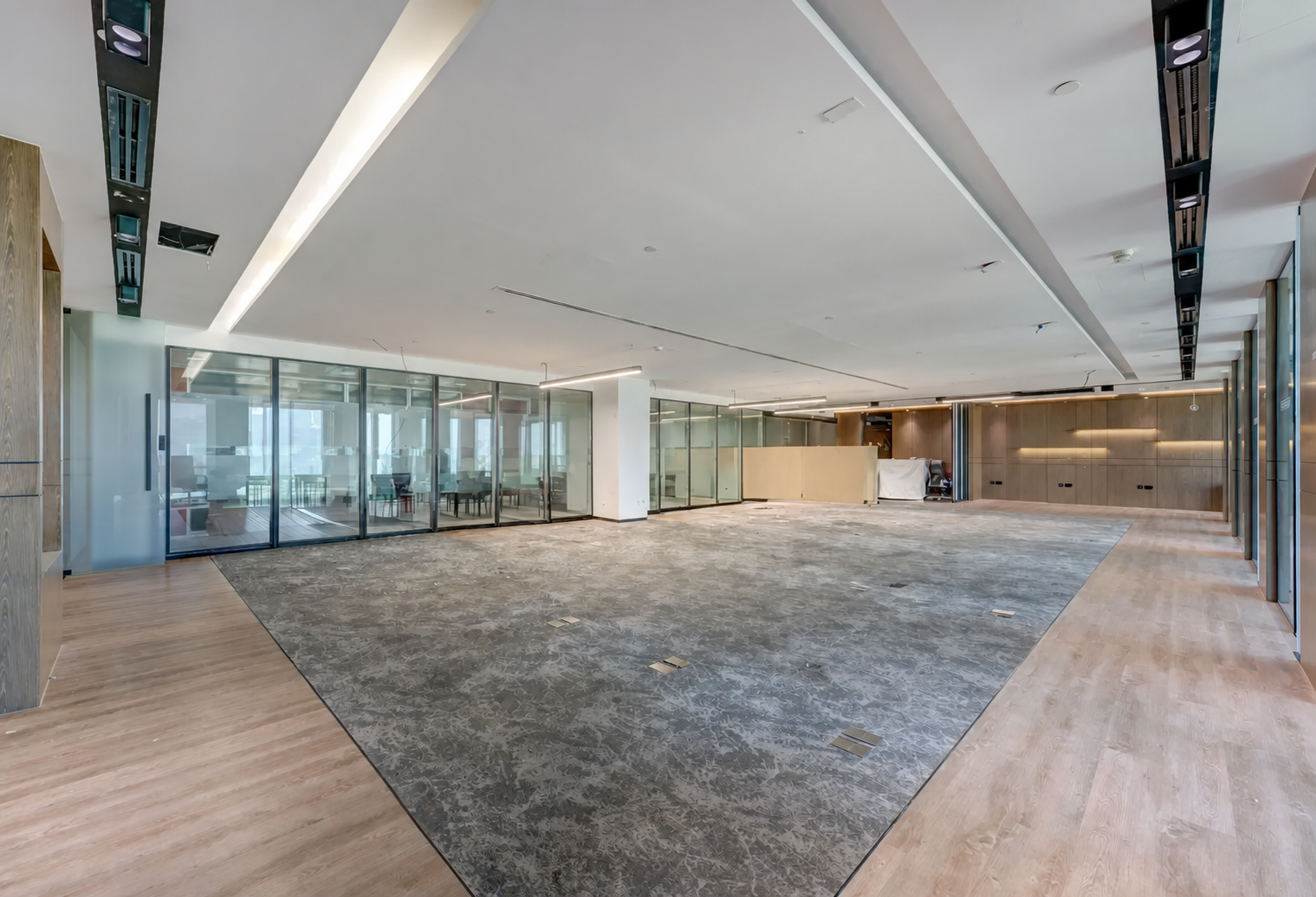 Grade A Building | 5 Parking | Spacious Office