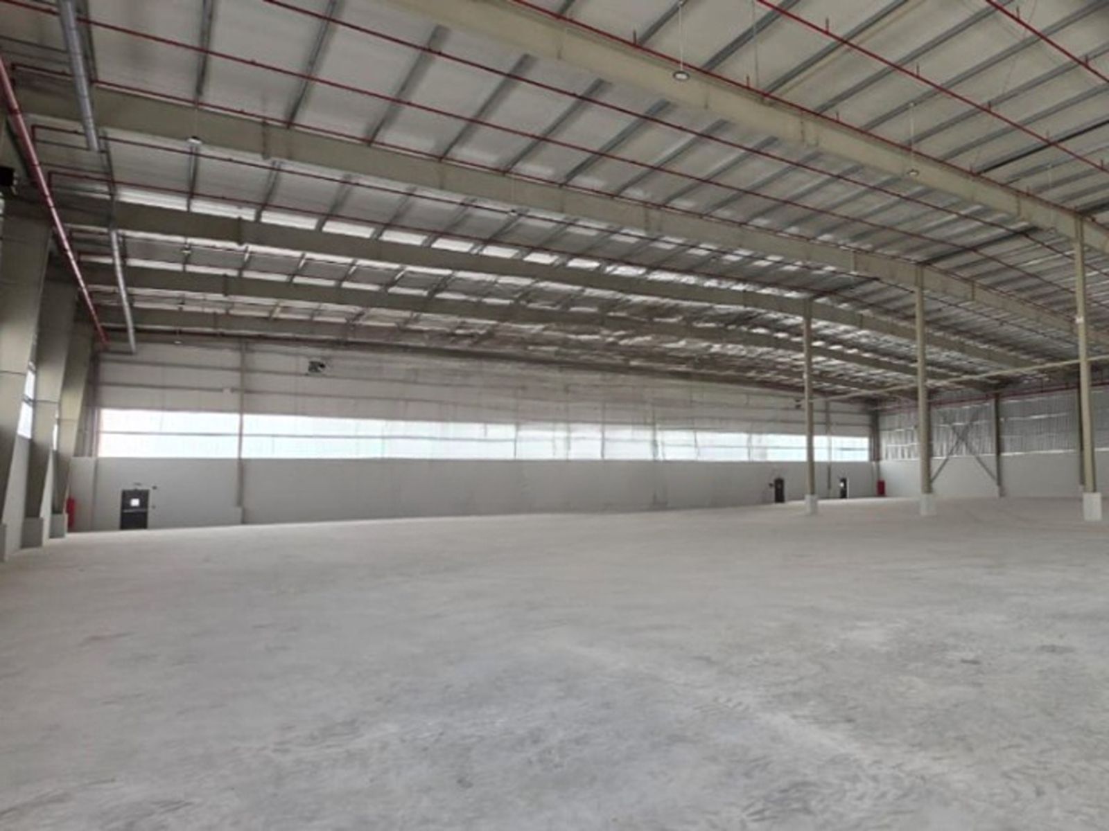 73,914sq. ft | 2000KW | Logistics or Manufacturing