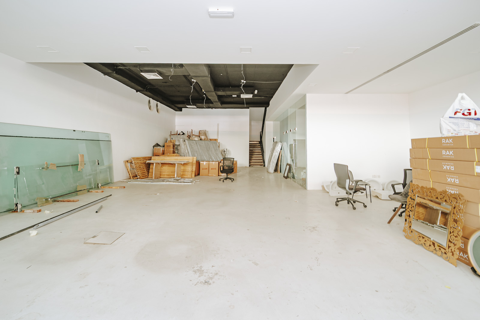 https://storage.engageplatform.ai/crc/properties/images/EP-1578692/ine5t8zMfueKcm6tlvdPYHlNmPxBHlmvL3bGTJVx.jpg