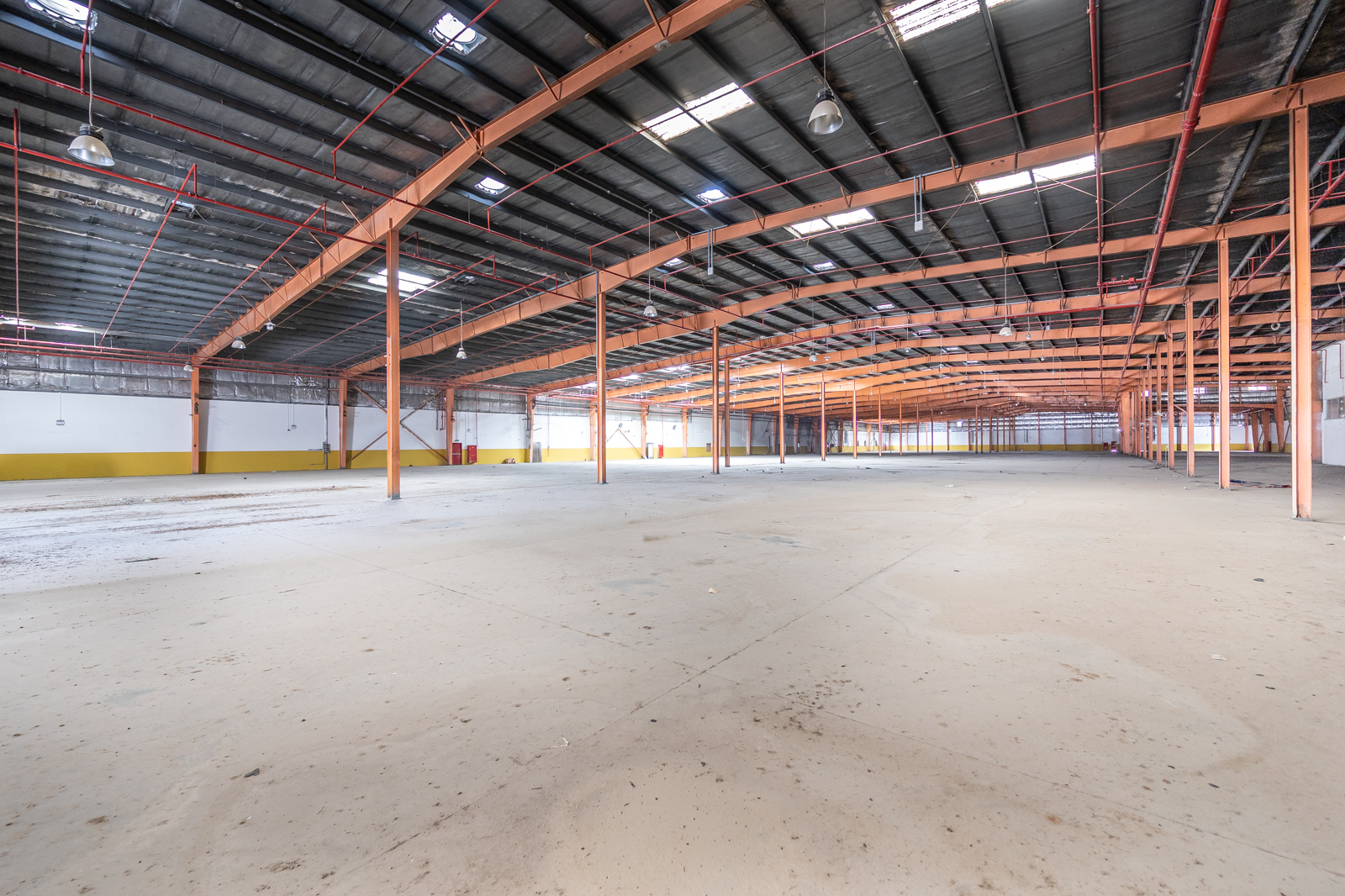 JAFZA South | Standalone | Logistics Approved