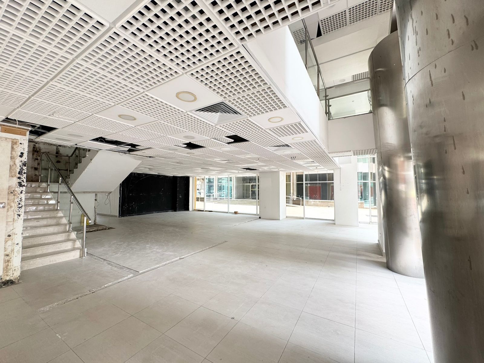 Retail for rent in Al Danah at 1,000,000 AED per year