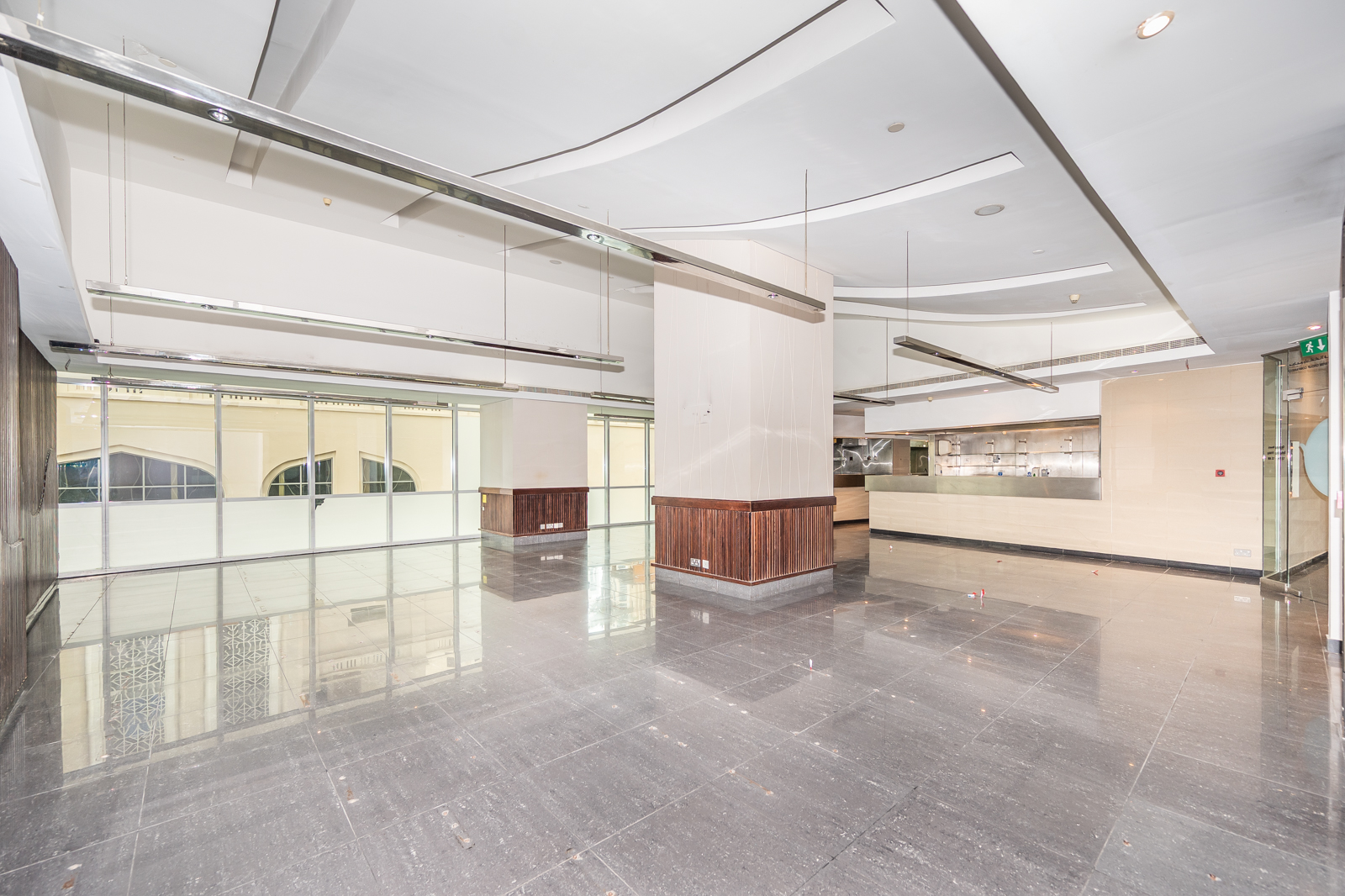 Retail for rent in Al Fattan Marine Towers at 724,063 AED per year