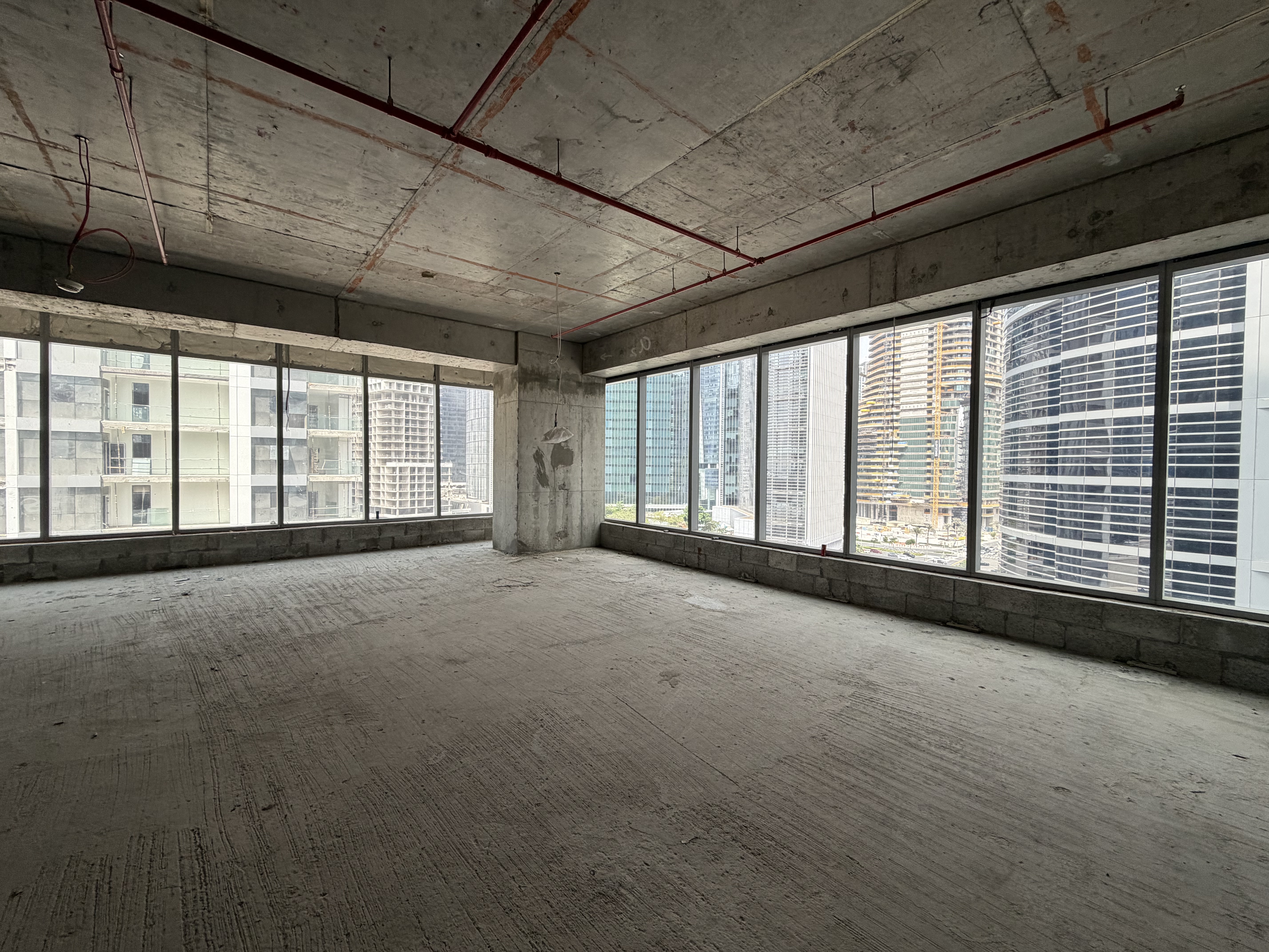 Office for rent in Bayswater at 362,400 AED per year