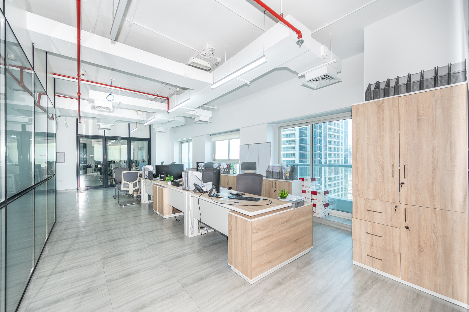 For Sale | Spacious Unit | 3 Parkings | VASTU